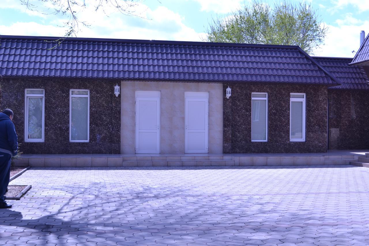 Mini Hotel Business Class Kryvyi Rih Dış mekan fotoğraf